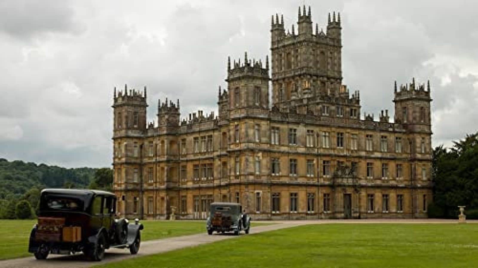 KESIMO 1000 Pieces Puzzle/Downton Abbey Castle/For Adults Puzzle Game Relaxation Puzzle Games Perfect Birthday/Thanksgiving Gift For Lovers And Friends Size 38x26CM
