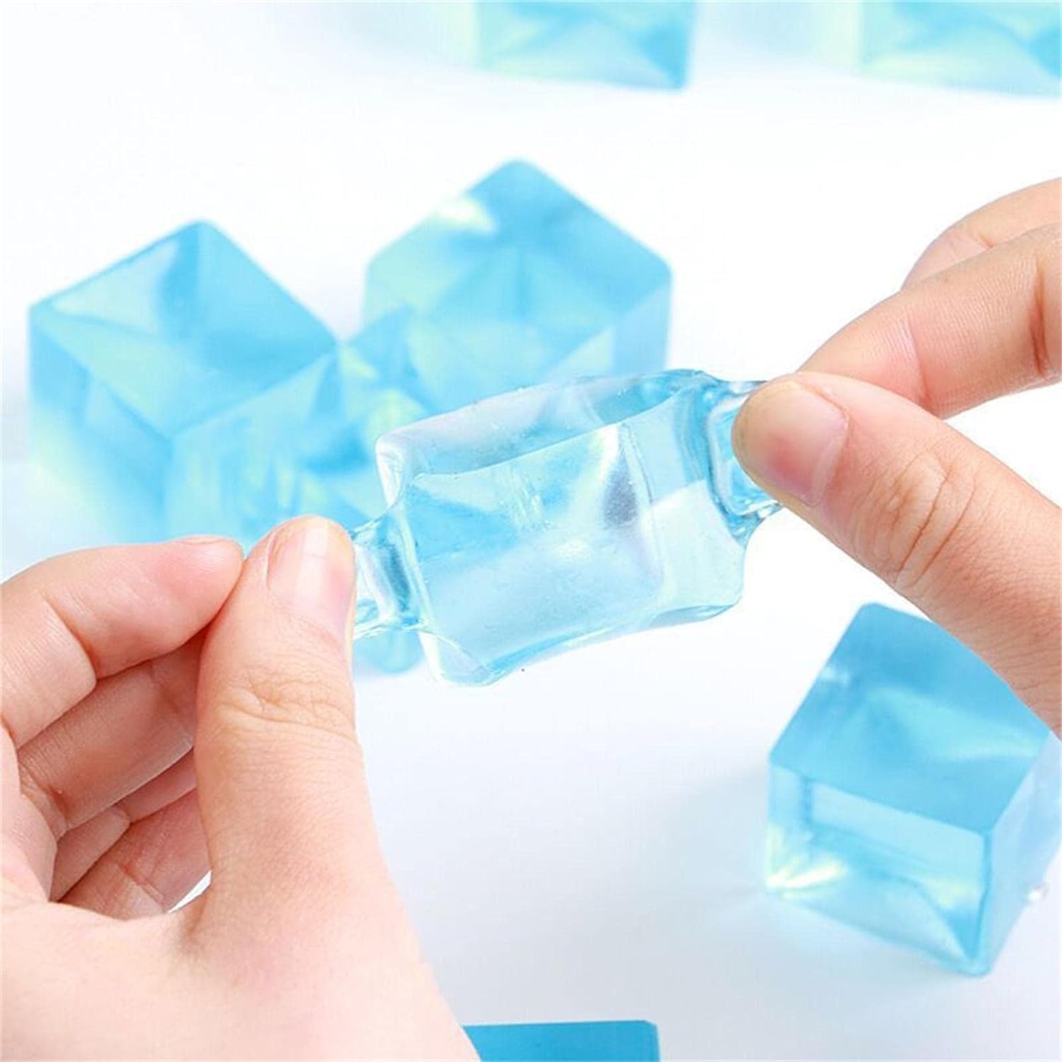 Amazon | ストレス解消グッズ スクイーズ スクエア 圧力球 スクイーズ