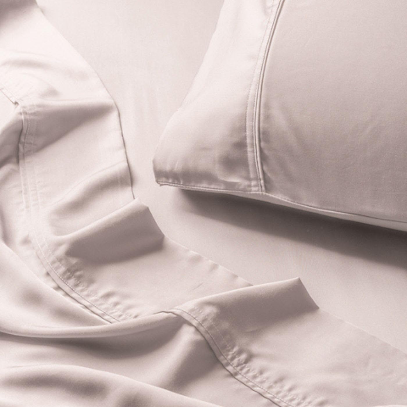 Olive + Crate Eucalyptus Sheets Set – Cooling Sheets for Hot Sleepers – 100% Organic Tencel Lyocell – Queen Size – Hypoallergenic, Moisture-Wicking – Deep Pockets – Soft, Durable 60" x 80" [Ivory]