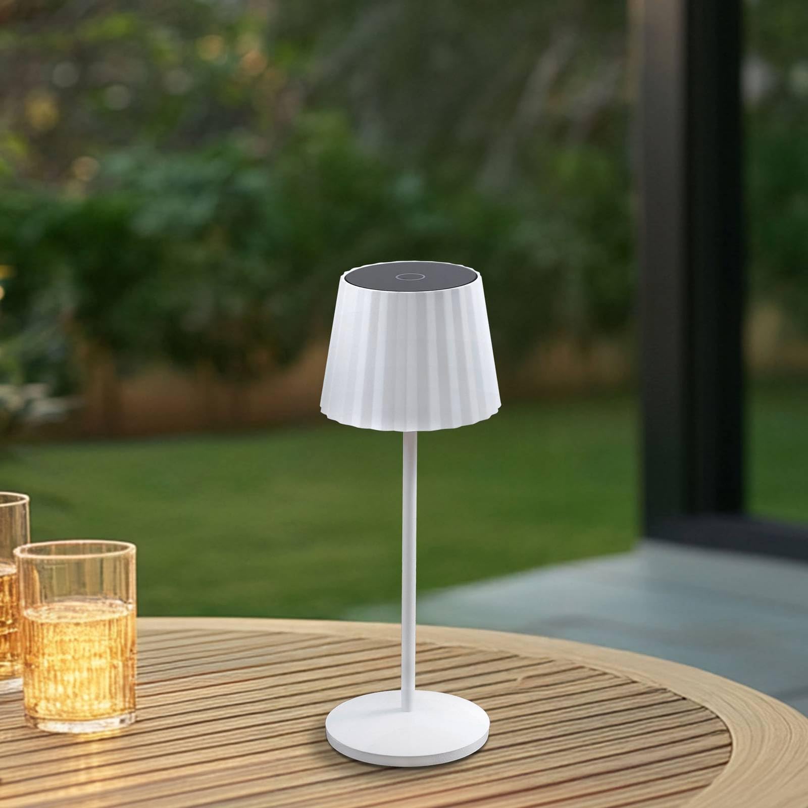 Lindby LED Esali dimmbar (Modern) in Weiß aus Aluminium (1 flammig,) Wohnzimmerleuchte