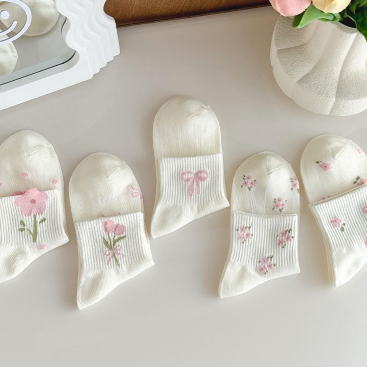 5 Pairs Floral Ankle Socks for Women Cute Flower Bowknot Patterned Low Cut Cotton Casual Socks - Image 8
