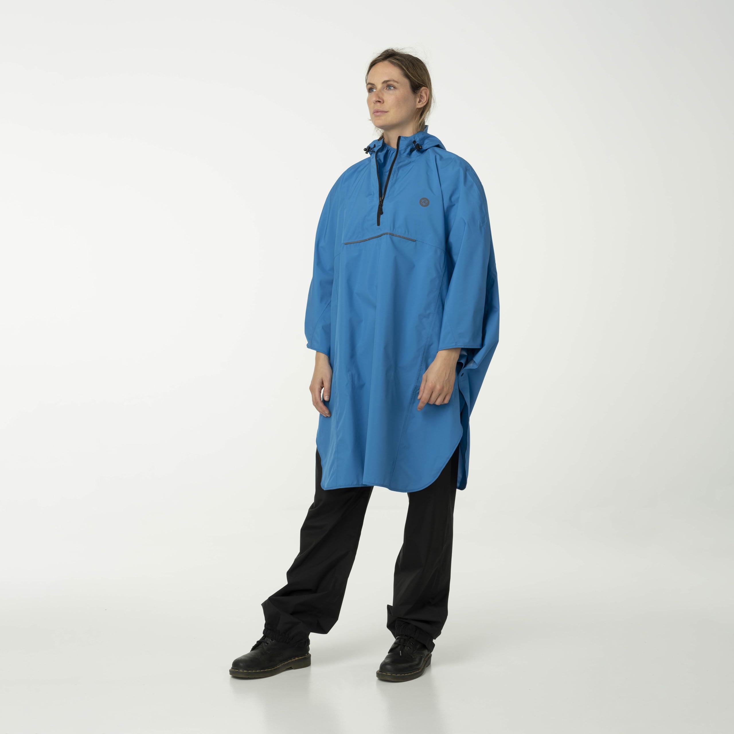 AGU Essential Grant - Poncho impermeabile e antivento, riflettente, 100% poliestere riciclato, unisex, taglia unica