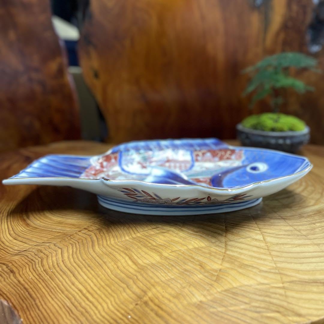 林九郎窯/染錦波兎 鯛型焼物皿/鯛 鯛皿 有田焼 皿 多用皿 プレゼント 内祝