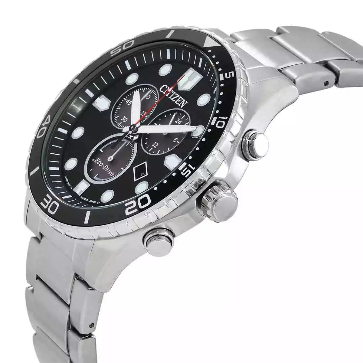 Citizen Męski zegarek z chronografem solarnym AT2568-82E, stal nierdzewna, okrągły, czarna tarcza, średnica 43 mm, wodoodporny 100 m, zasilany energią słoneczną, Srebrny, bransoletka