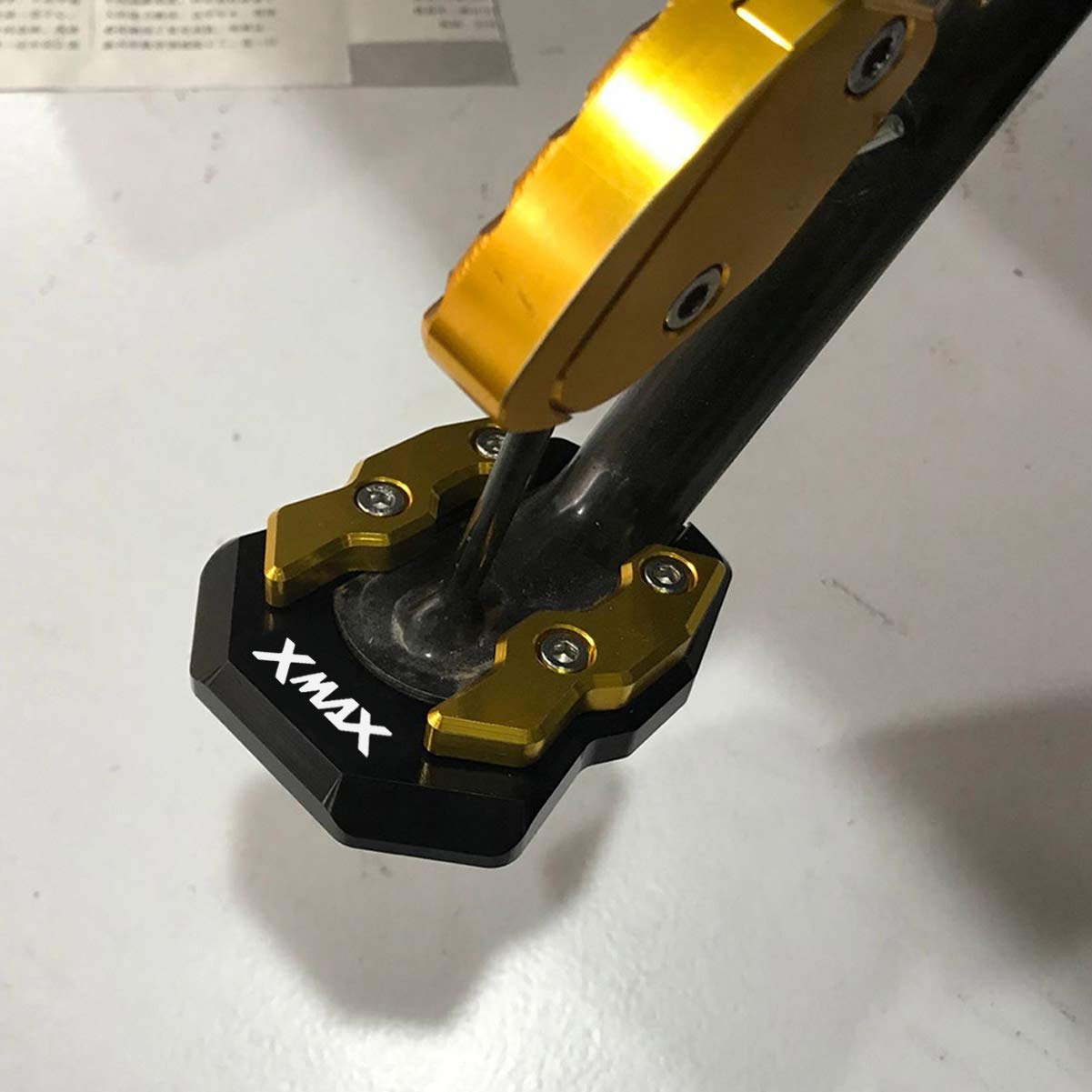 Accesorios Soporte Lateral de Motocicleta Ayuda de estacionamiento de Bloque agrandado para Yamaha Xmax X-MAX 125 250 300 400 2017-2022 (Negro)