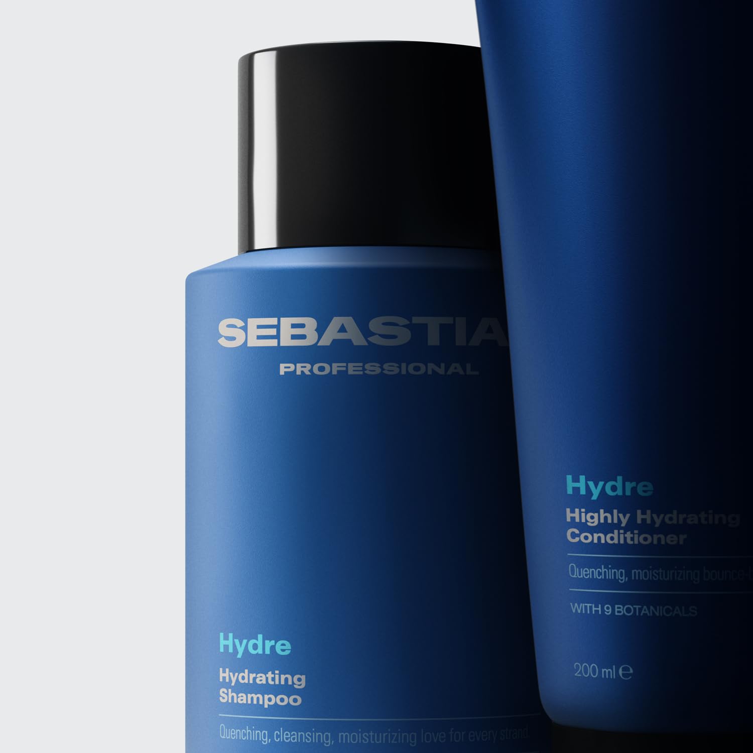 Sebastian Professional Hydre Hydrating Shampoo – Shampoo idratante e detergente che dona ai capelli setosità, morbidezza e volume naturale a ogni lavaggio, 280ml