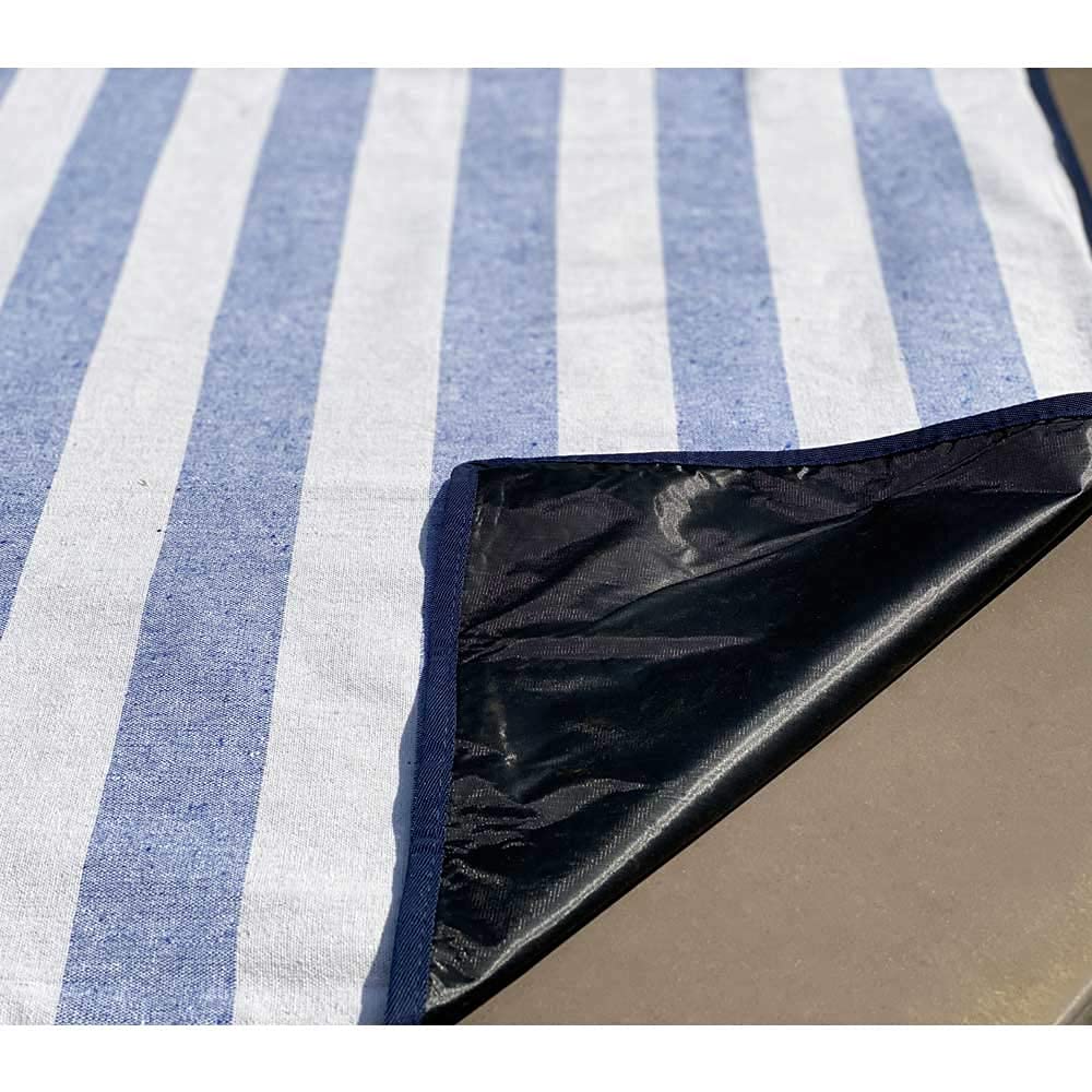 Les Jardins de la Comtesse - Nappe Pique-Nique Carré Bleu Ciel/Blanc - Coton/Revers Imperméable Polyester - 140 x 140 cm - Parfait pour l'herbe - Aussi pour Table de Jardin - 4/6 Personnes