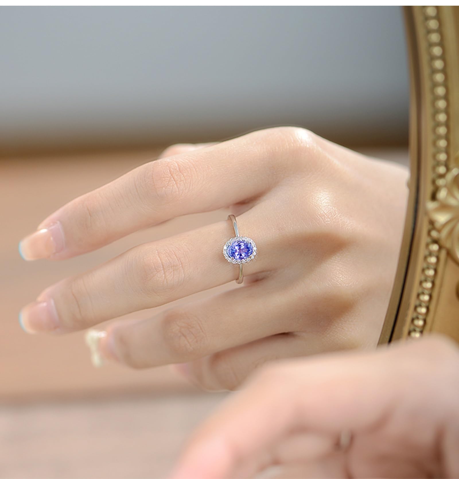 Oro Bianco Elegante Anello di Fidanzamento da Donna con Tanzanite Ovale da 0,9 ct e Diamante