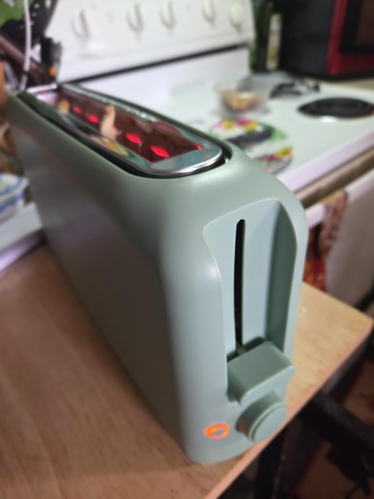 2  or 4 Slice Slim Toaster, Fits-Anywhere