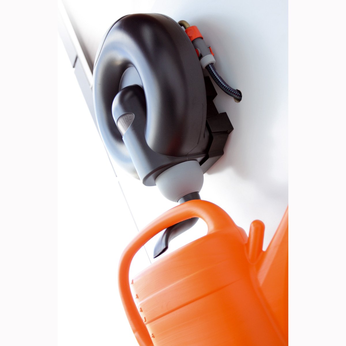 Gießkannenfüller 7 - 10 Liter schnelles Wasserentnahmesystem mit Wandbefestigung