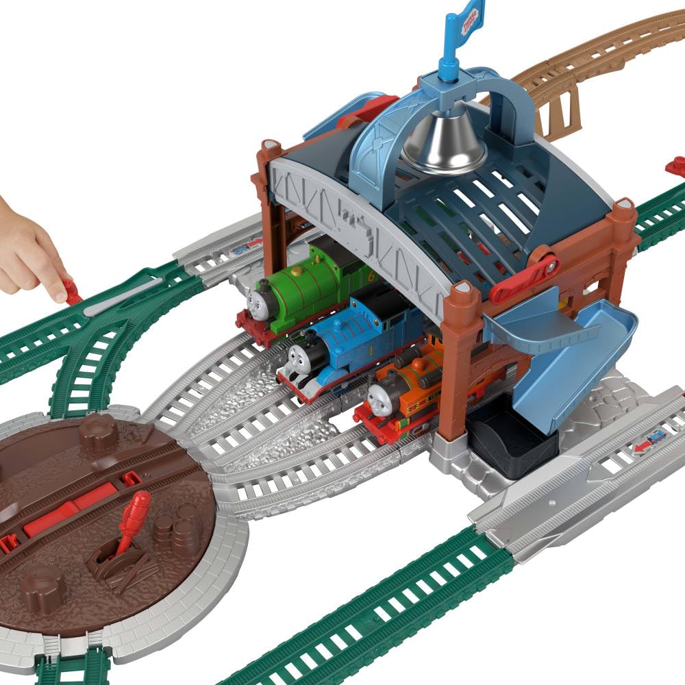 Thomas & Friends Pista giocattolo motorizzata. Consegna di barili! Per bambini a partire da 3 anni