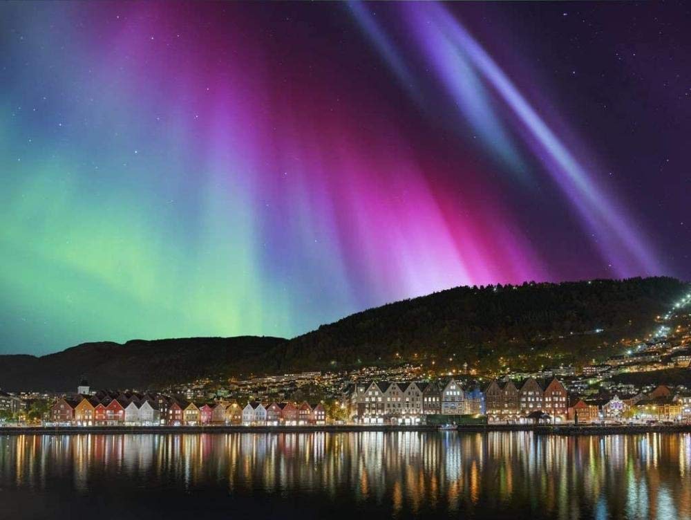 Puzzle Bergen Norway with Northern Lights 1000 pieces, Friends 26x38CM