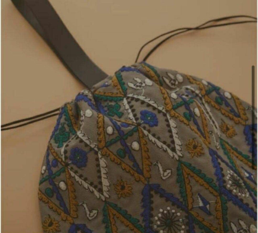 Amazon.co.jp: mina perhonen pear bag gray 大 : おもちゃ
