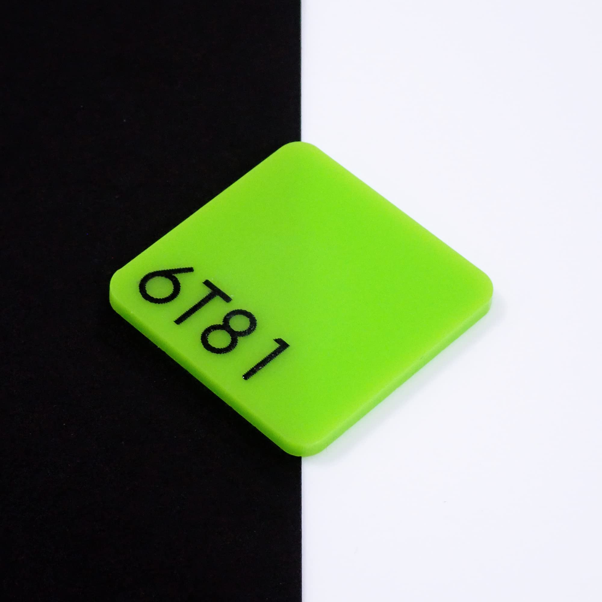 Perspex 6T81 Green Cast Acrylic Sheet - 420x297x3mm, A3 - Image 2