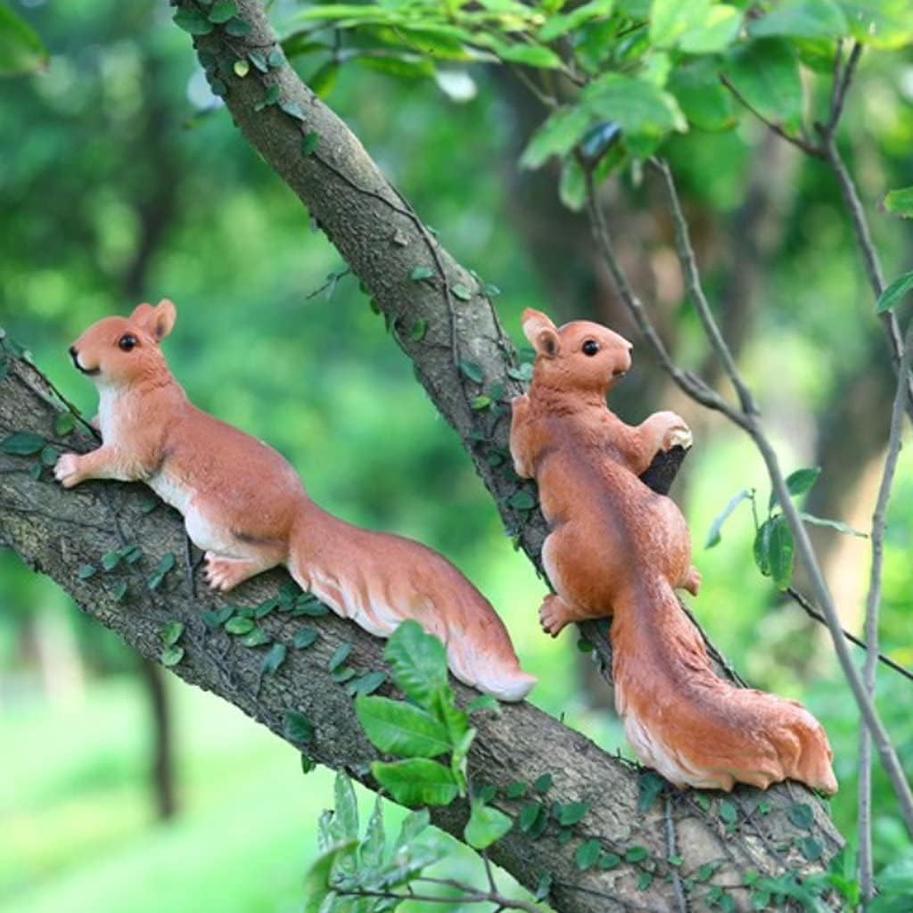 2pcs Garden Squirrel Statue, Squirrel Figurine Statues Creative Decoration Resin Sculpture Decorations for Outdoor Yard Patio Lawn Figurines Landscape Decor