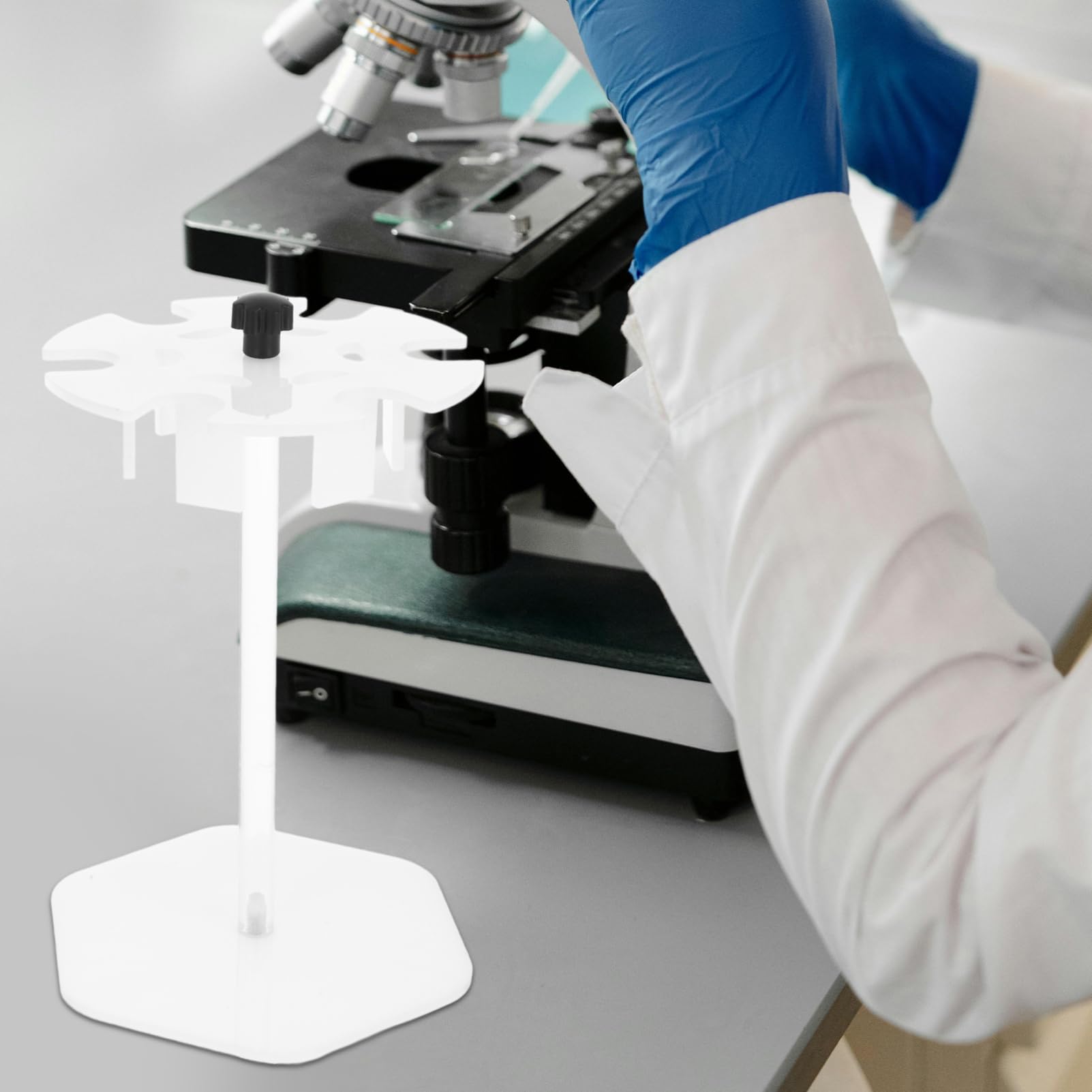Supporto per Pipette Rotondo 6 Posti in Acrilico per Laboratorio | Struttura Smontabile, Bianco, Supporto Stabile, Uso Ricerca, Forniture Tecniche