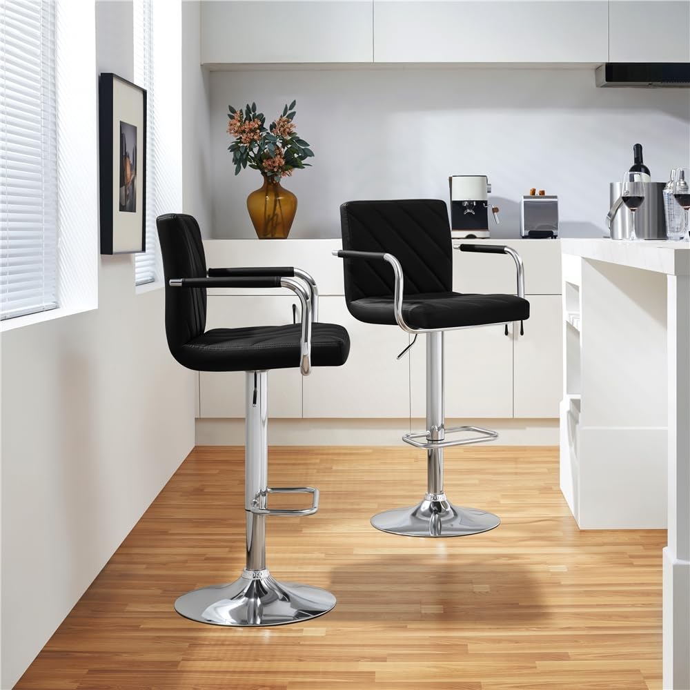 Yaheetech Lot de 2 Tabourets de Bar avec Accoudoirs Réglables en Hauteur Siège Rotatif sur 360°, Chaises de Bar en Similicuir et Pied en Métal, Tabouret Haut Moderne pour Bar Salle à Manger Noir