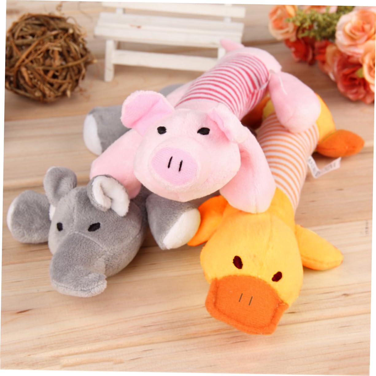 FOMIYES Jouet à Mâcher Couineur pour Chiens en Peluche Orange, Jouet Sonore pour Chiots, Résistant pour Mastication et Divertissement la Maison