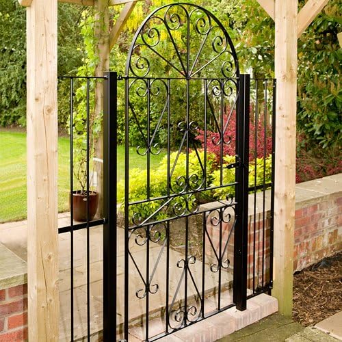 Aintree Metal Garden Gate Ready to fit with 1 Latch post