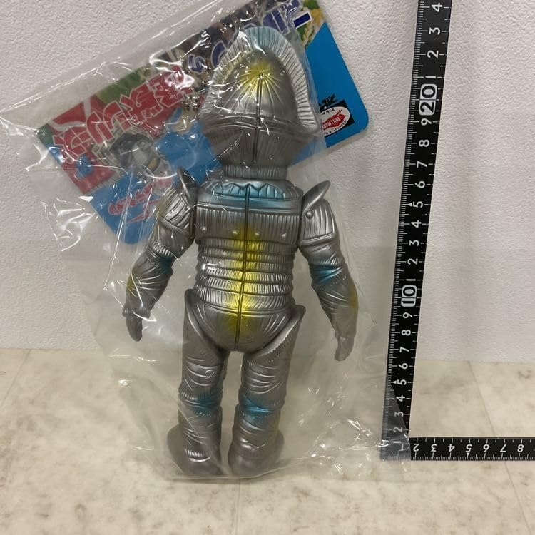 【未開封】ブルマァクの怪獣シリーズ　ボーグ星人（ガンメタ）　復刻版 Amazon.co.jp: NGPブルマァク 怪獣シリーズ ボーグ星人 復刻版