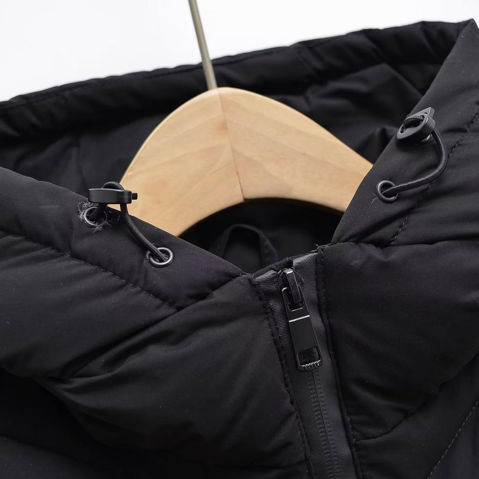 Generico Piumino da Donna Invernale con Cappuccio, Giubbino Invernale Donna,Nuovo Cappotto Invernale Europeo E alla Moda con Maniche Trapuntate per Le Donne con Cappuccio