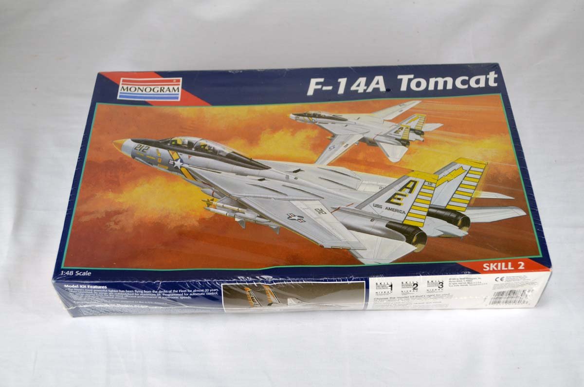アメリカレベル 1/48 F-14A トムキャット 05803 プラモデル cm3dmju Amazon | アメリカレベル 1/48 F-14A トムキャット 05803