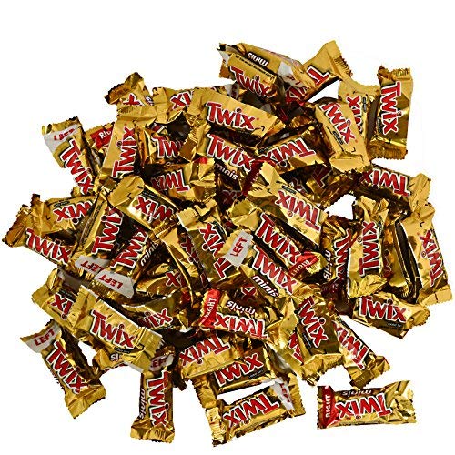 Bundle of Twix Caramel, Classic Chocolate Candy Fun Size Bars (5 lb)