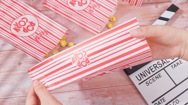 Image of 300 Pcs Paper Popcorn Bags Flat Bottom 2 oz Disposable Film Individual Servings Oil Resistant Leak Proof Container Vintage Retro Red and White Popcorn Sleeves Bags