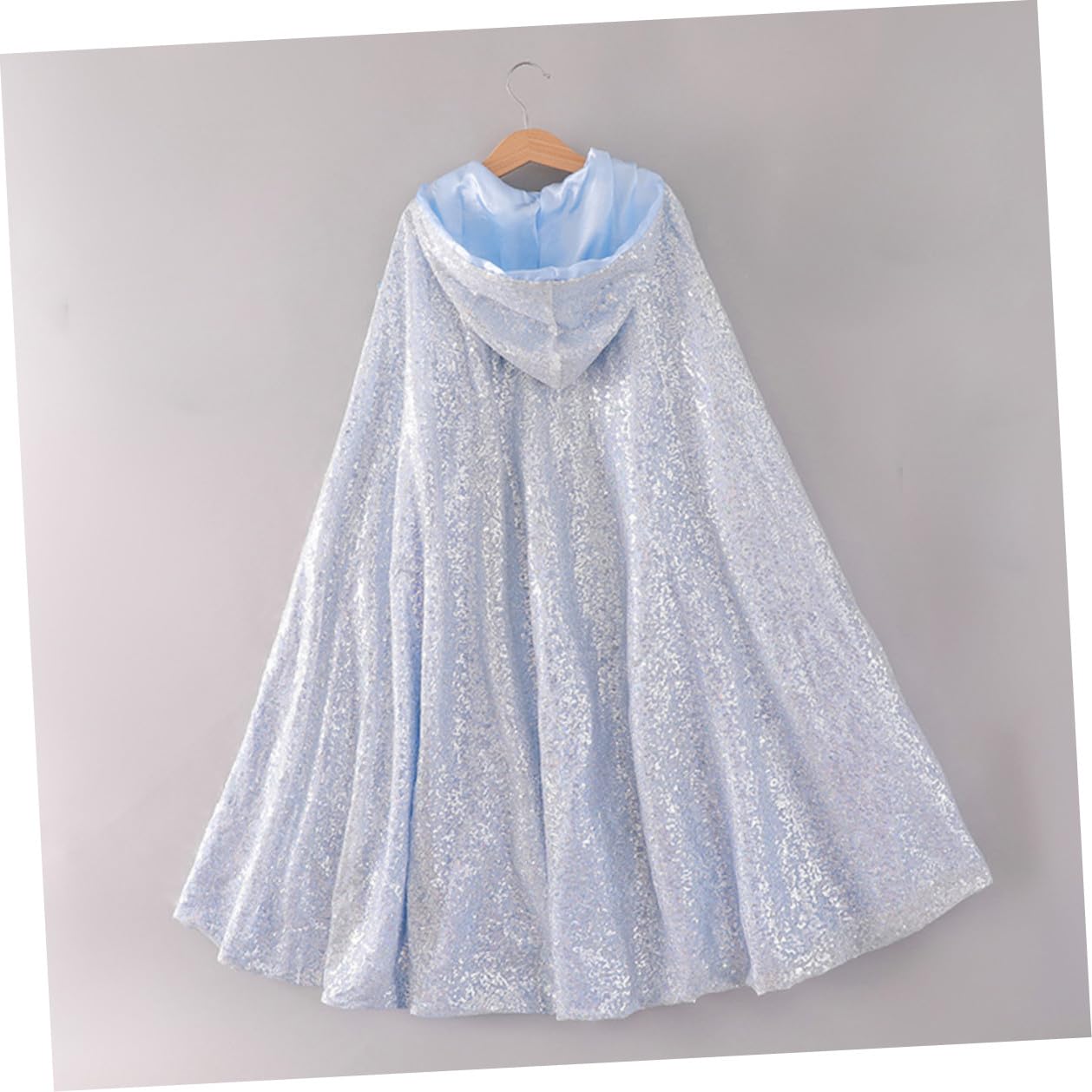 ifundom Mantello per Cappuccio Lucente Costume da Cosplay Autunnale Confortevole Mantello Elegante per Feste in Maschera e Compleanni Accessorio Antivento e Caldo per Giochi di Ruolo e
