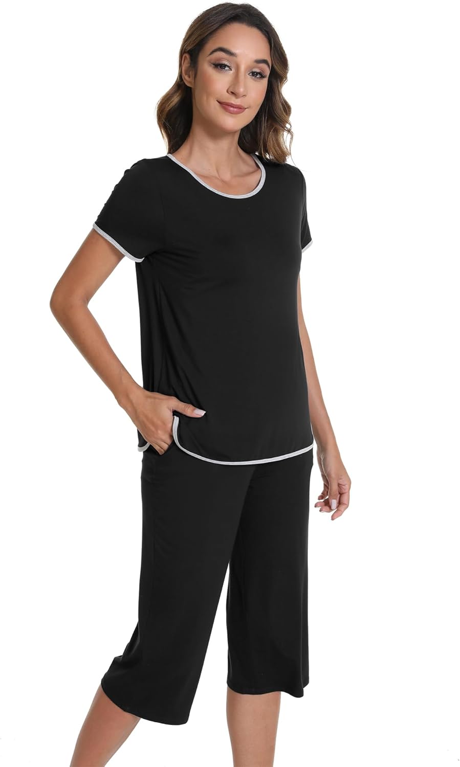 WiWi Pajamas for Women Soft Knit Capri Pants Pajama Sets Summer Pjs Sleepwear Comfy Lounge Set Viscose from Bamboo S-XXL