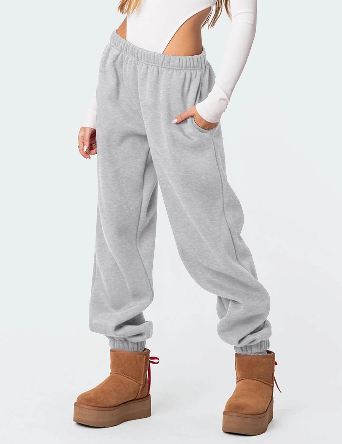 Women's Fleece Lined Sweatpants High Waist Drawstring Sweat Pants Baggy Athletic Pants with Pockets - Image 5