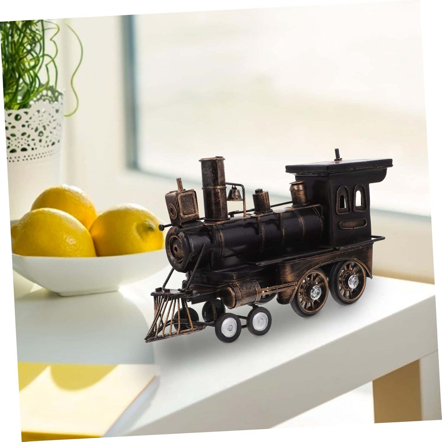 Steam Locomotive Sculpture Retro Desktop Ornament Artistic Craft Model Train Decoration for Home Office Gift