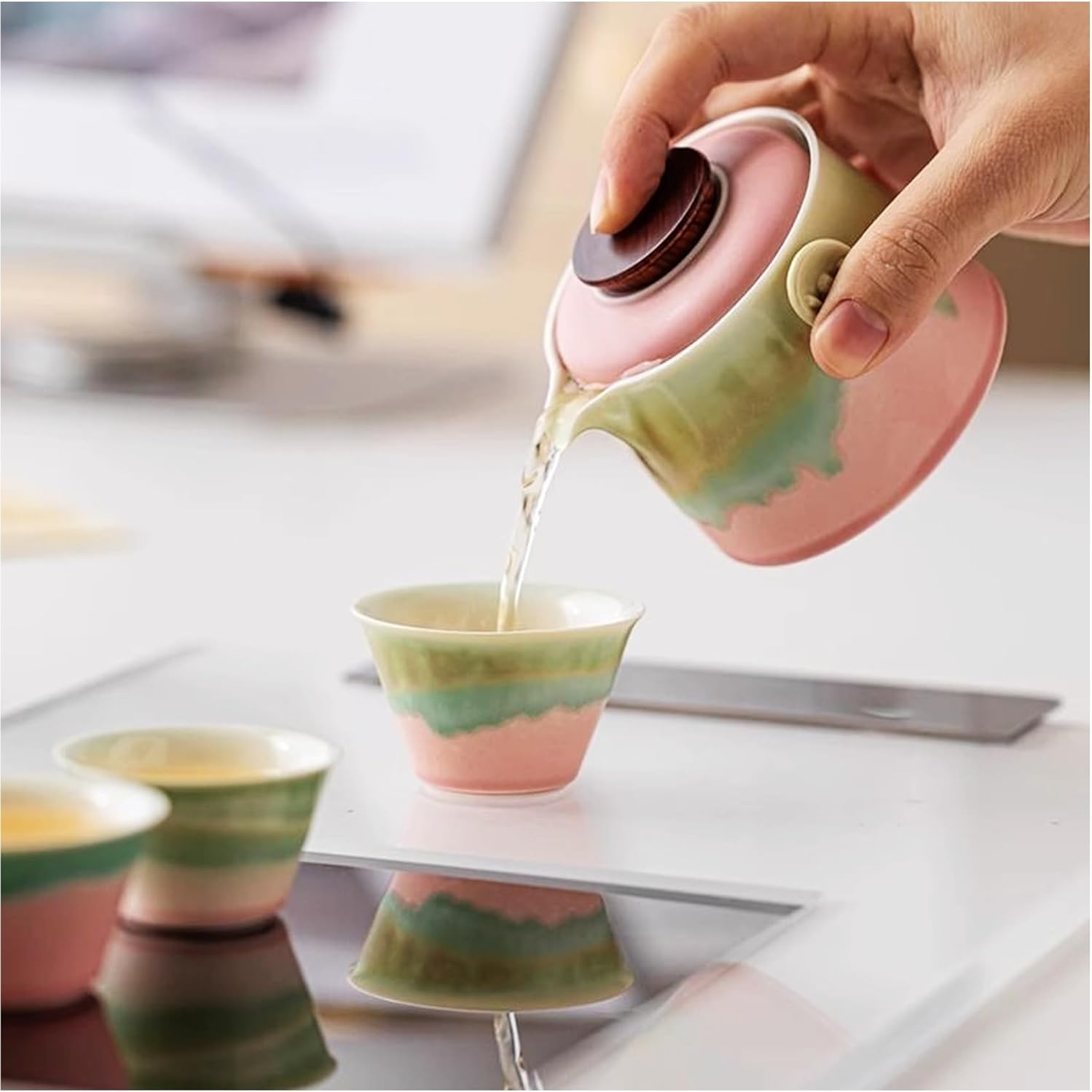 Hermit Life Chinese Travel Tea Set, Portable Ceramic Teapot for One to Two, Gongfu Tea Set with Color Gradient Design, 1 Pot 2 Cups, Gift for Tea Lovers (Pink&Pistachio Green)