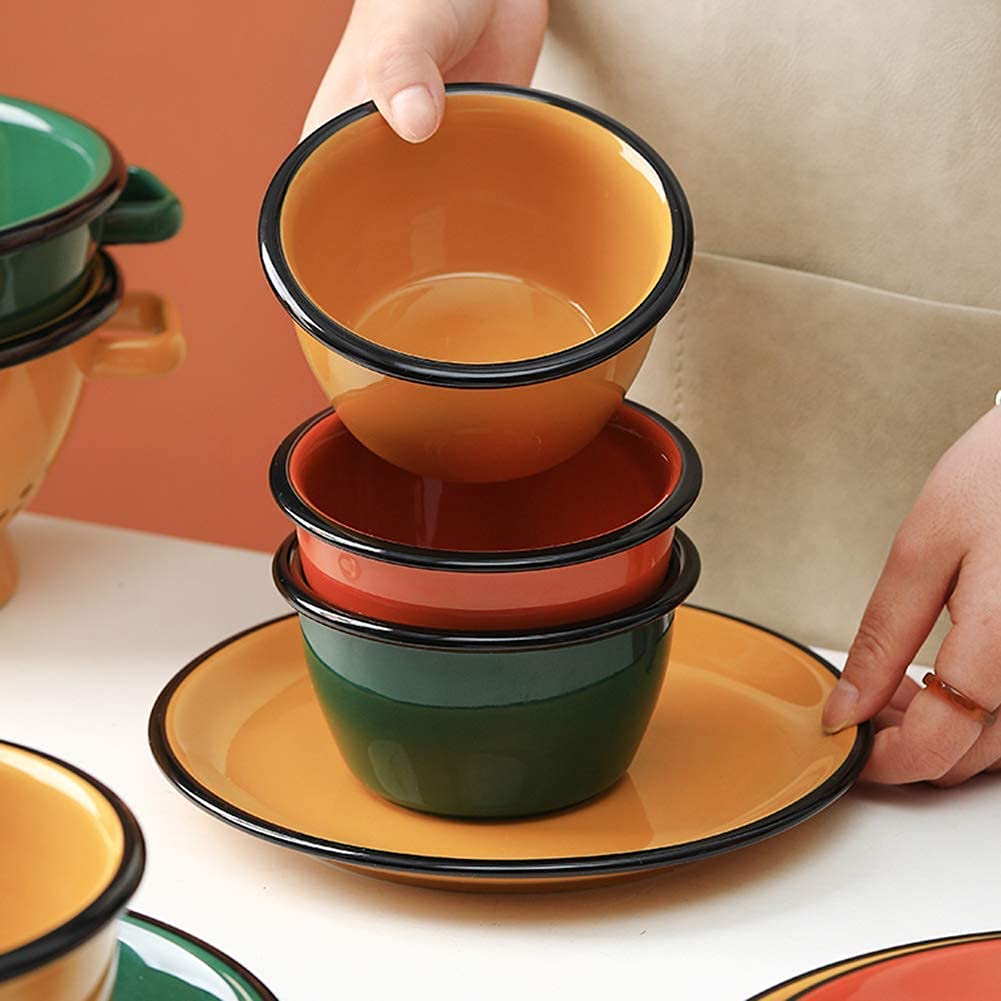 Klasyczny zestaw naczyń obiadowych, zestawy naczyń porcelanowych, naczynia z imitacji emalii porcelanowej, zestaw zastawy stołowej, zestawy obiadowe w stylu skandynawskim, można używać w kuchence mik
