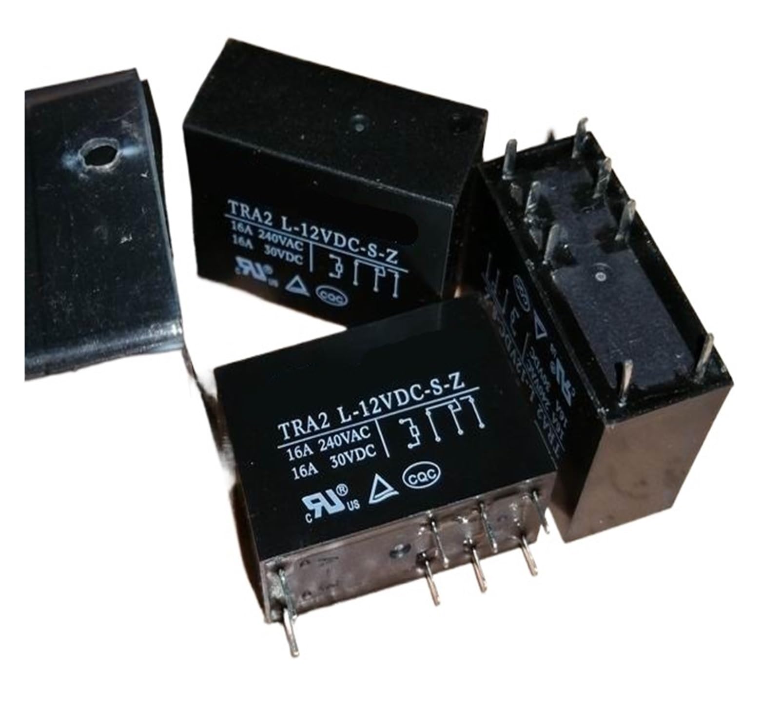 Relé TRA2 L-12VDC-SZ evita sobrecargas en instalaciones de 12V y 16A con conmutación 14F-1C