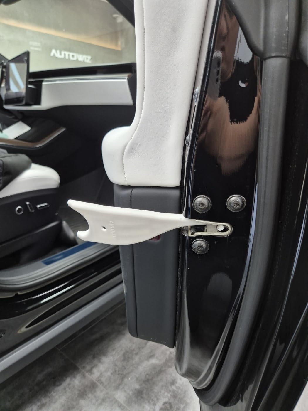 Frameless Car Window Tint Installation Kit, Tint car Door Stopper, Safe Window tinting, Frameless car Tinting Tools, White