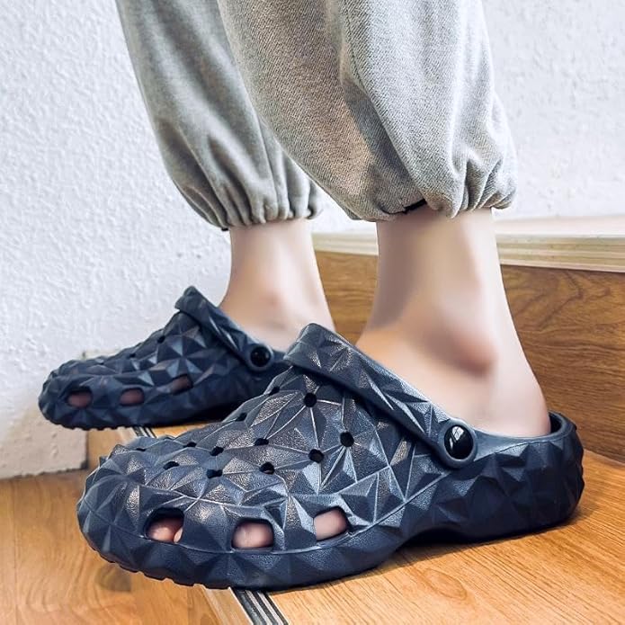 Image of Richmen Men's Eva Anti- Slipper Shoes Summer Breathable Foam Beach Runners Outdoor Sport Flip Flop Pillow Sandals
