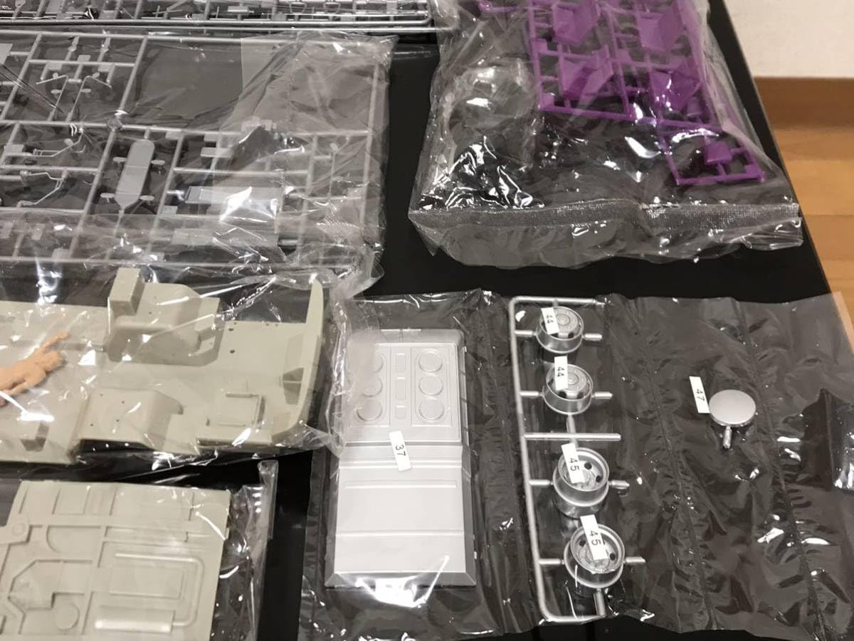 1/32 旭川電気軌道バス(三菱ふそうエアロスター)素人組立品 Amazon.co.jp: アオシマ 1/32プラモデル 旭川電気軌道バス 三菱