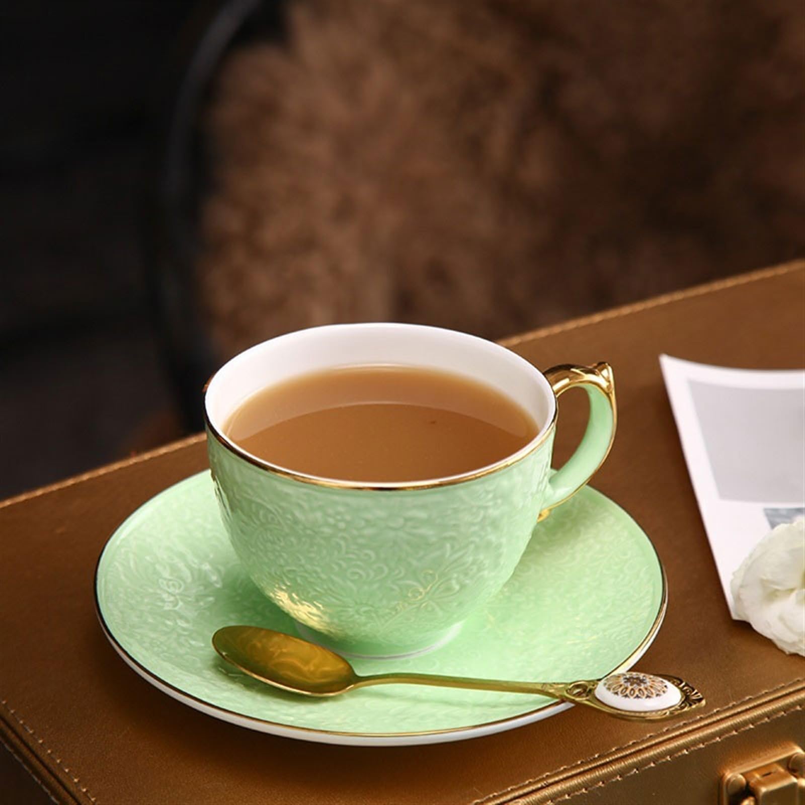 Taza de té Juego de Tazas y platillos café con Borde Dorado Lujo Europeo, Porcelana Hueso 250ML, té Negras(Green)