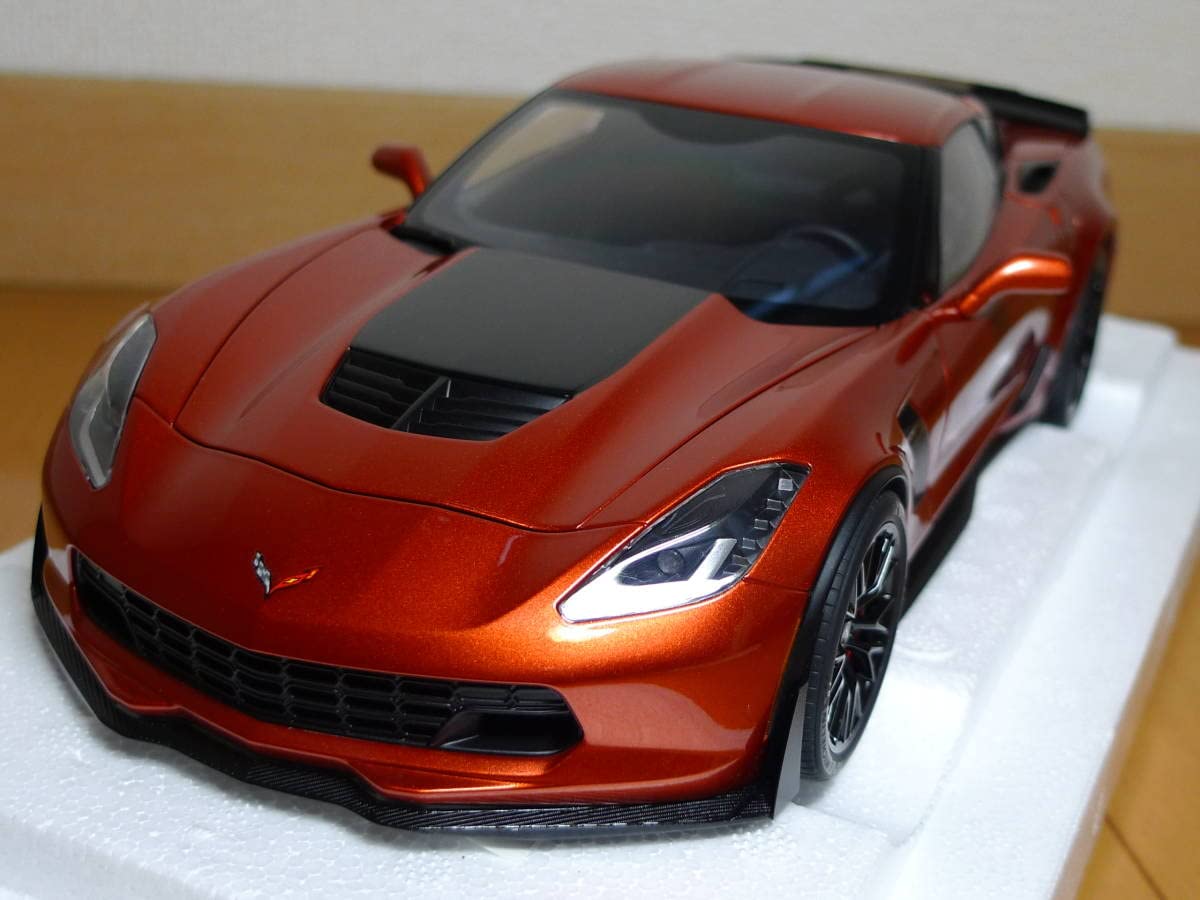 オートアート　コルベット Z06 サンセットオレンジ Amazon.co.jp: オートアート コルベット C7 Z06 オレンジ 1/18 : おもちゃ
