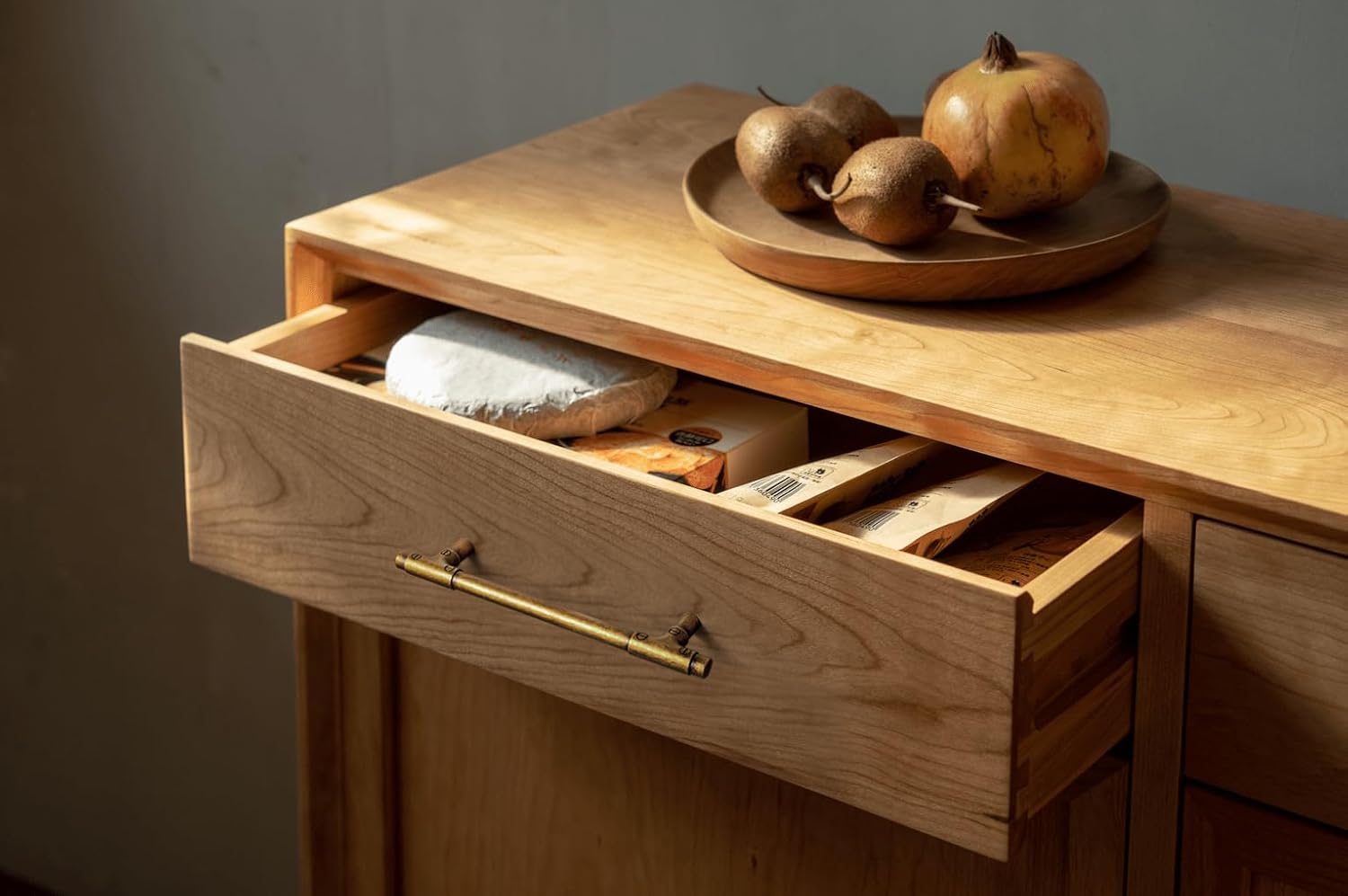 6 Pack Antique Brass Cabinet Pulls, 7.6 Inch Hole Center Vintage Industrial Pipe Drawer Handles, Solid Zinc Alloy Retro Steampunk T-Bar Hardware for Pantry, Wardrobe, Kitchen Cupboard