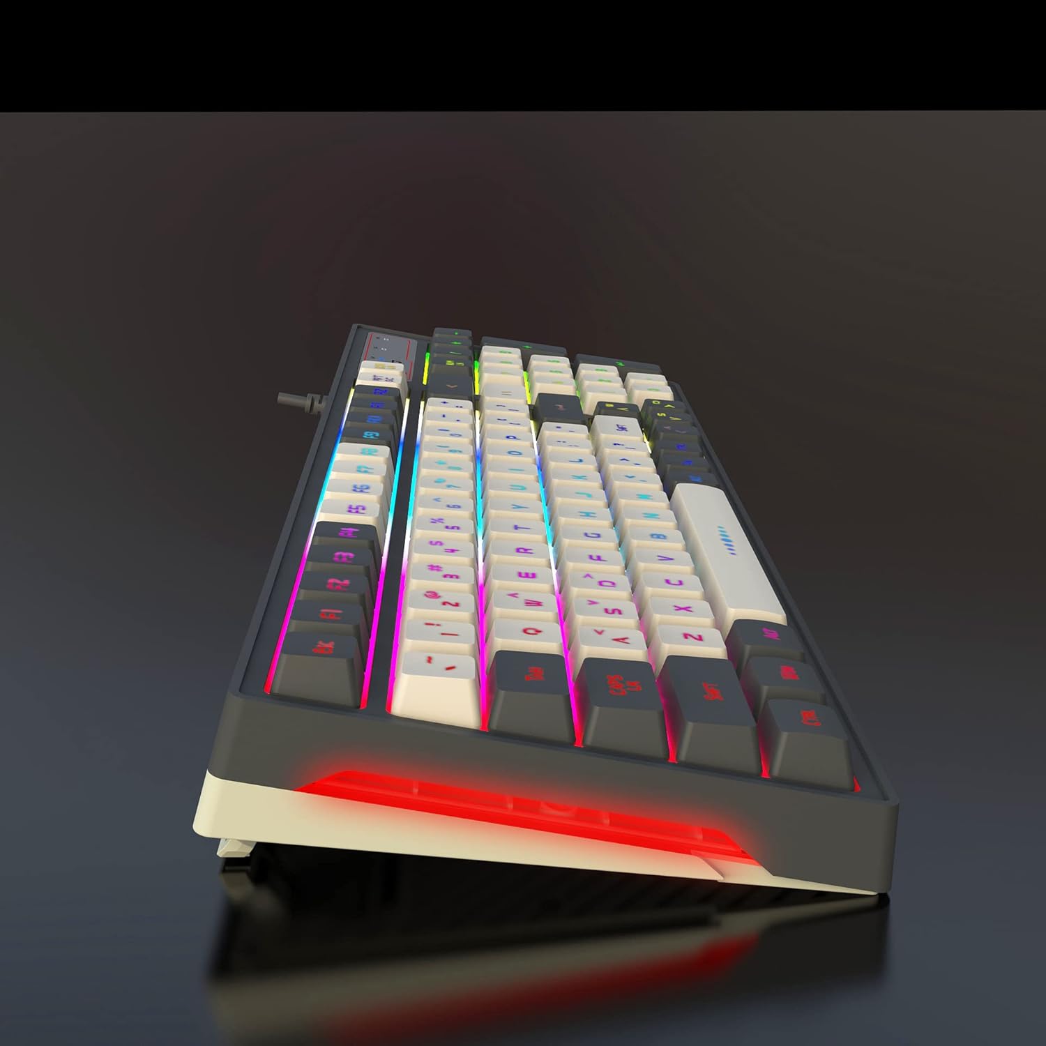 HXSJ V600 keyboard with 26-key conflict-free design illustration