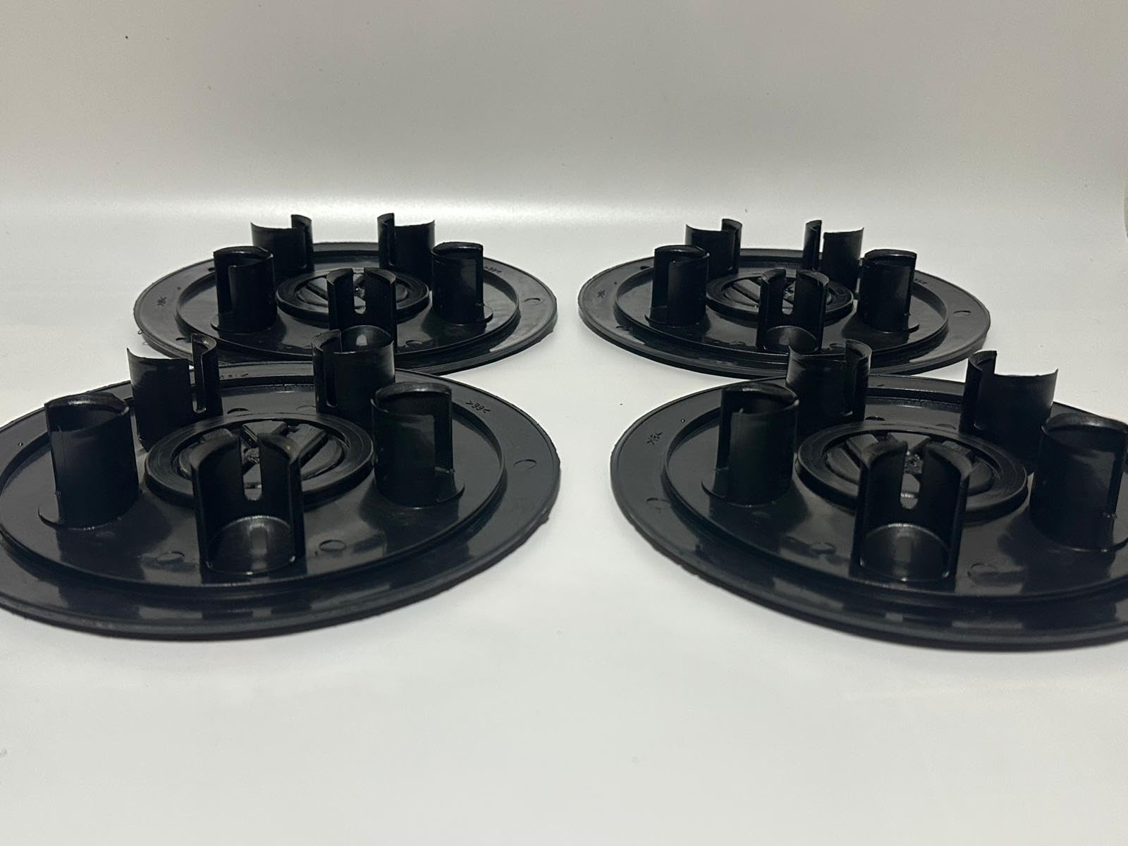 Set di 4 coprimozzi compatibili per Transporter T4-7D0 601 151