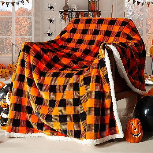 BEAUTEX Halloween Blanket, Sherpa Plaid Throw Blankets Fuzzy Fluf...