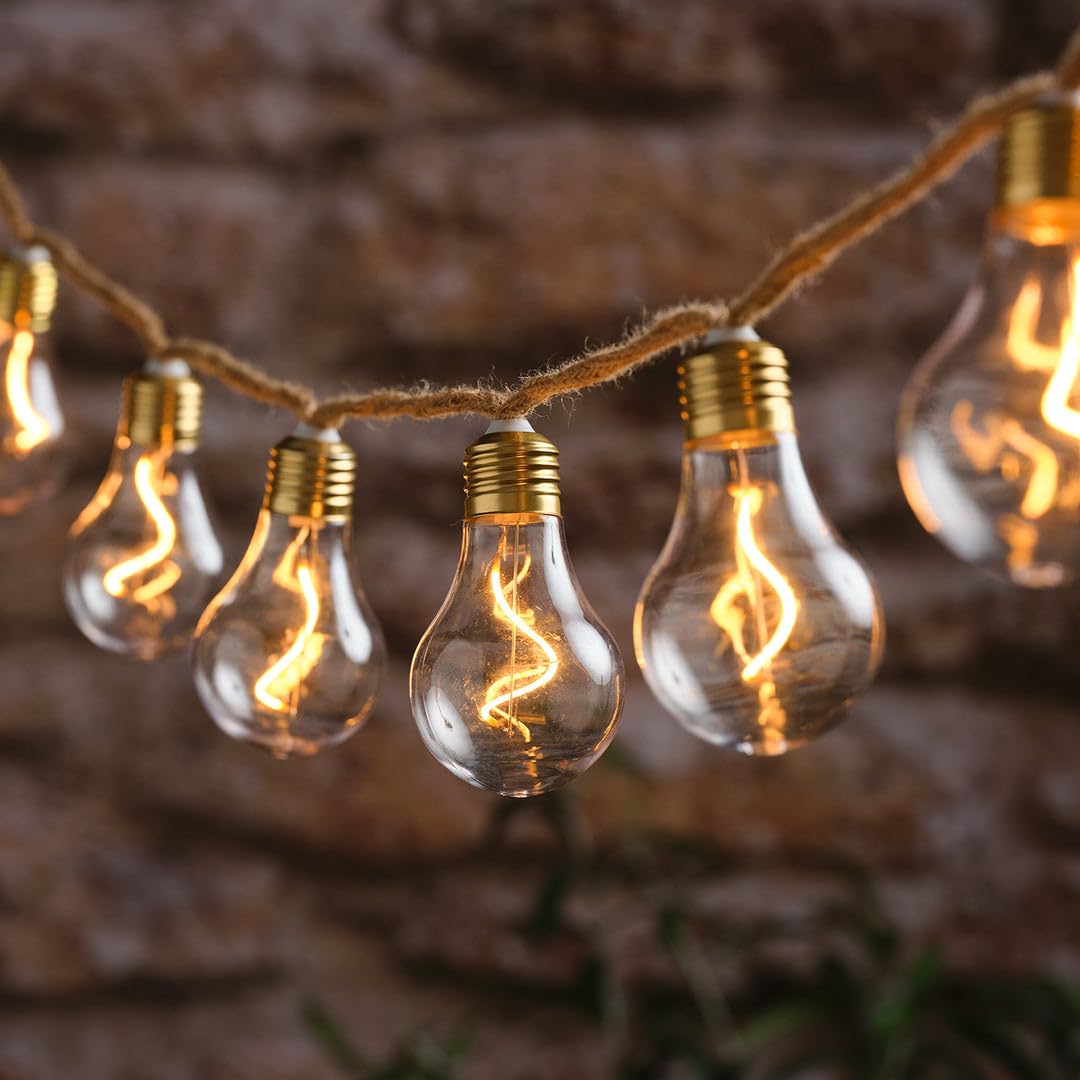 Lights4fun Glühbirnen-Lichterkette 10 warmweiße LEDs | mit 6h Timer | Batteriebetrieben | Länge 300 cm