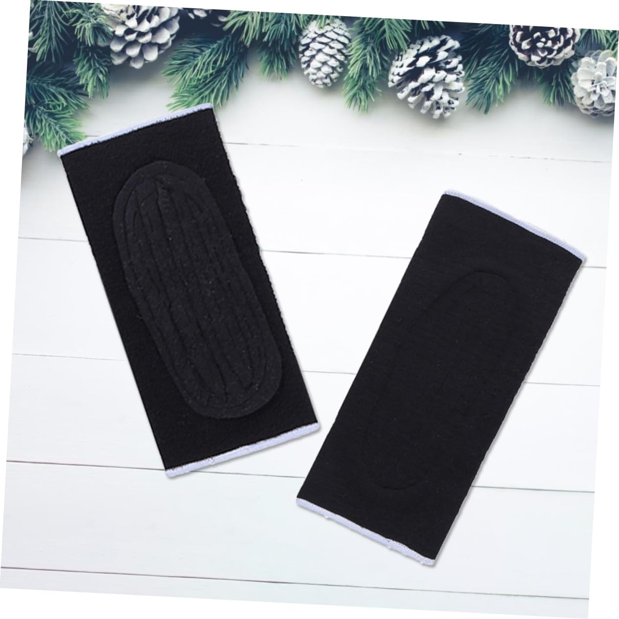 Ipetboom 1Pair Unisex Elastic Knee Support Sleeves Thicken Thermal Warmers for Sports Cycling Ergonomic Design Black Color for Running Hiking Basketball Football More