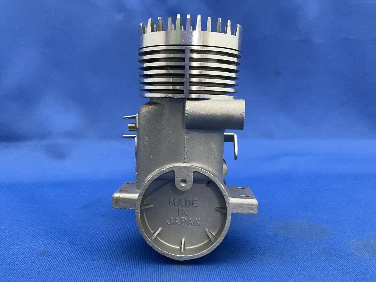 momo ステアリング 3スポーク 黒 V35 ステアリング新商品