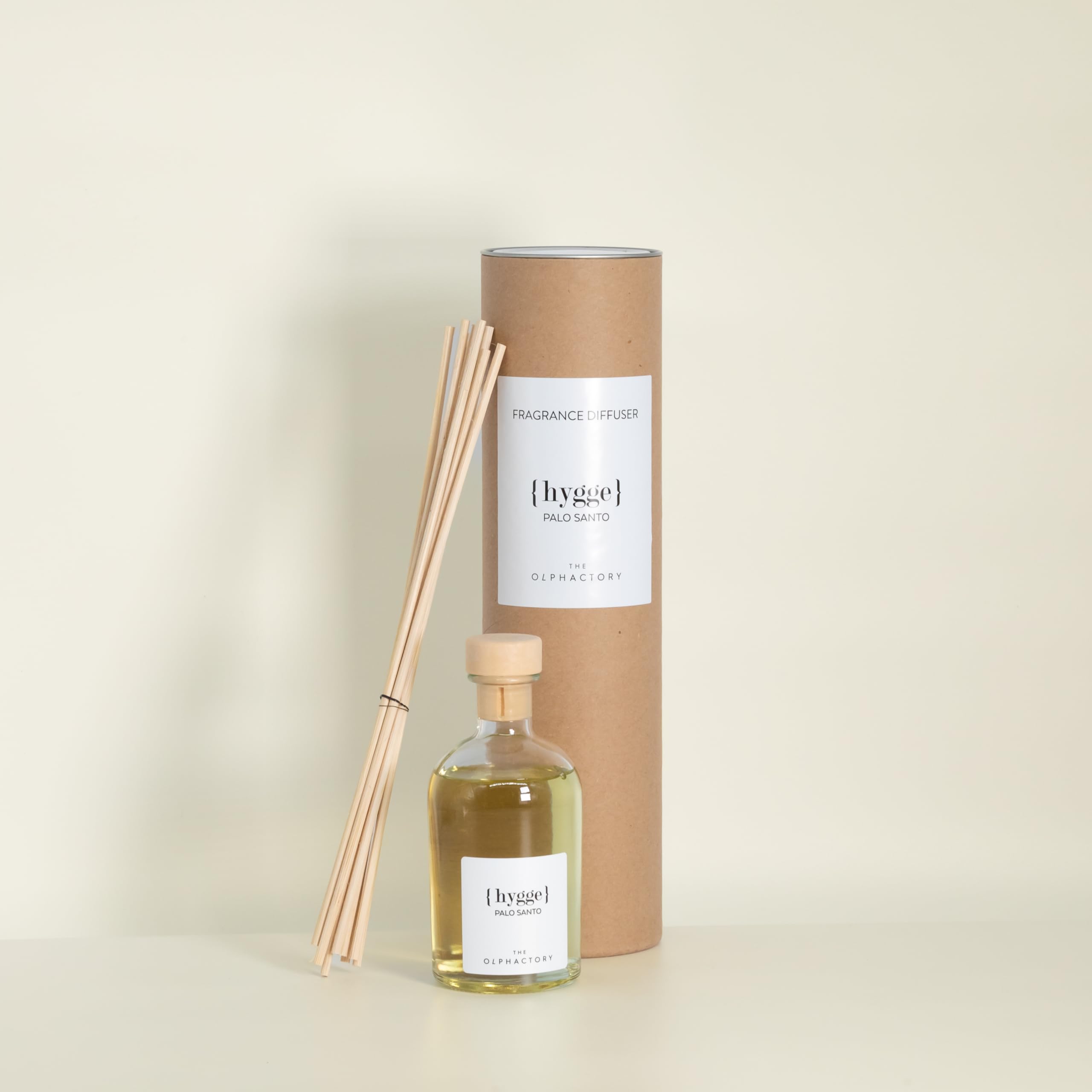 Lufterfrischer Diffusor, Geschmack Palo Santo - Basisnote Sandelholz mit Kopfnote Rose, Zimt und Palisander - Stimmungsvolle Dekoration und wunderbarer, holziger Raumduft