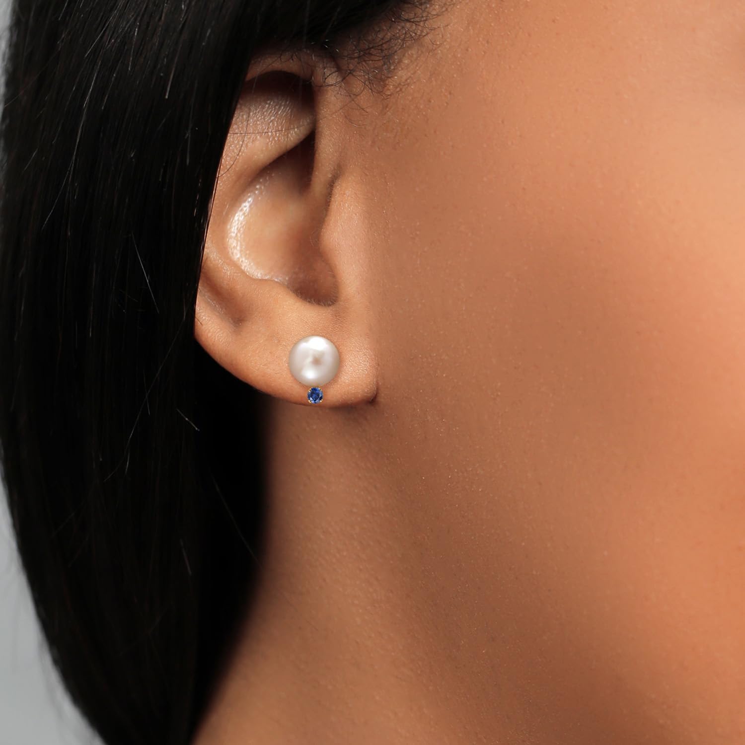 Gem Stone King 14K Yellow Gold Cultured Freshwater Pearls and Blue Created Sapphire Stud Earrings For Women (Pearl: 6.5MM, Sapphire: 0.10 Cttw, Round 2.5MM)