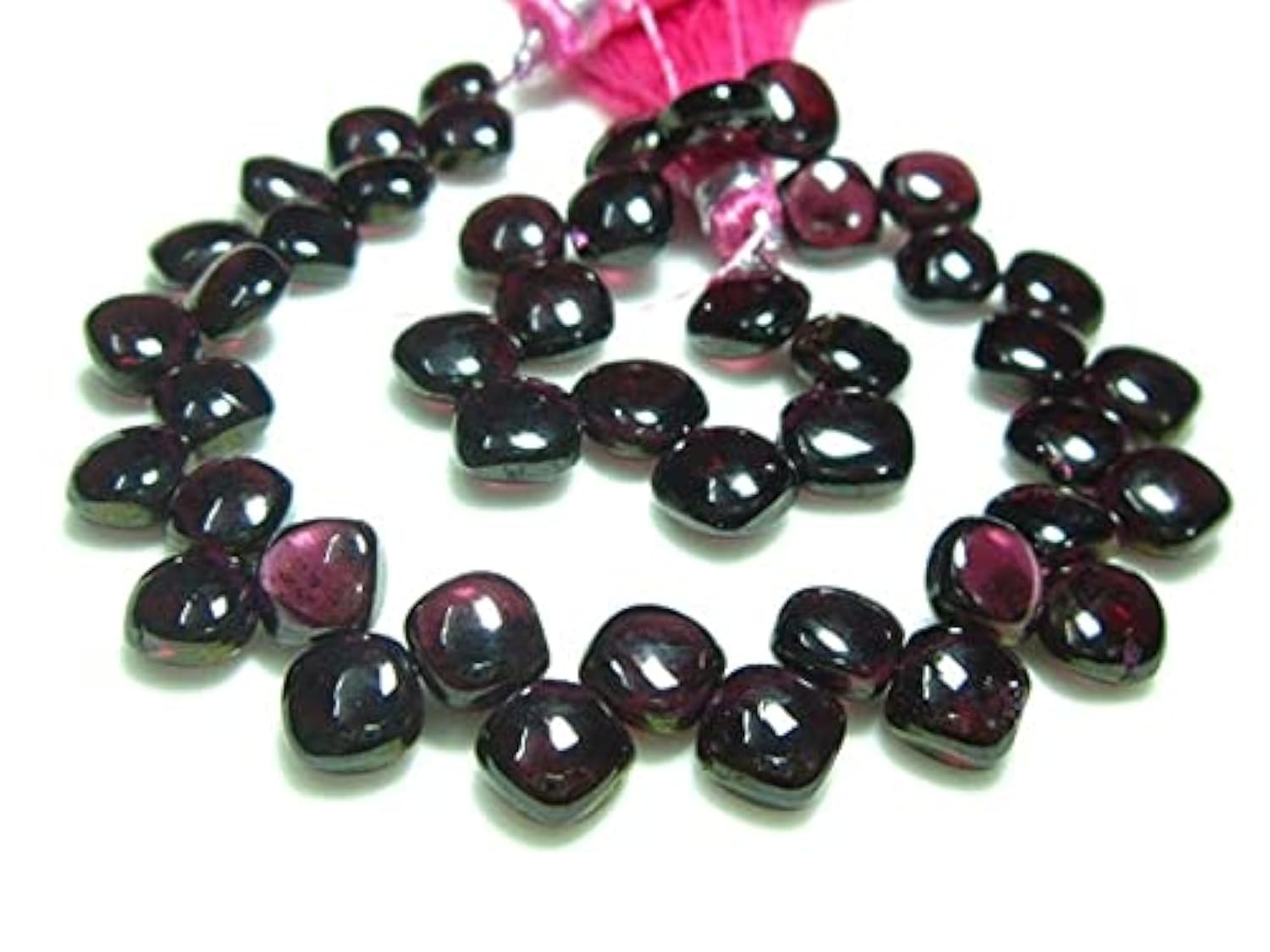 Garnet Smooth Cusion Briolettes pour créer des bijoux bohèmes chics